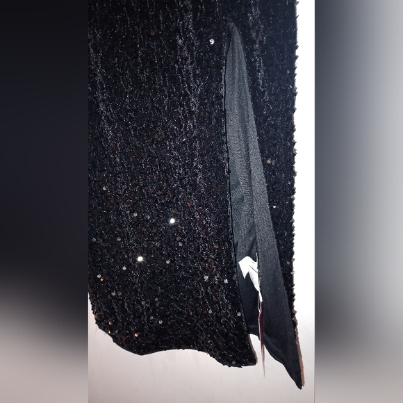 LAST CHANCE SALE Black Shein Icon Dress - Picture 9 of 14